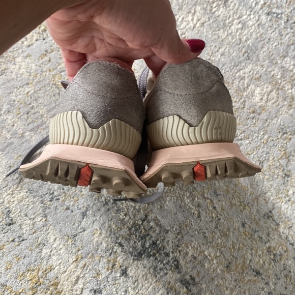 New balance 6.5 woman’s - Picture 4 of 9